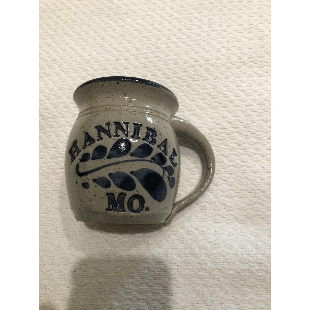 WESTERWALD POTTERY - “Hannibal, MO” - SALT GLAZED BARREL STYLE MUG - MINT